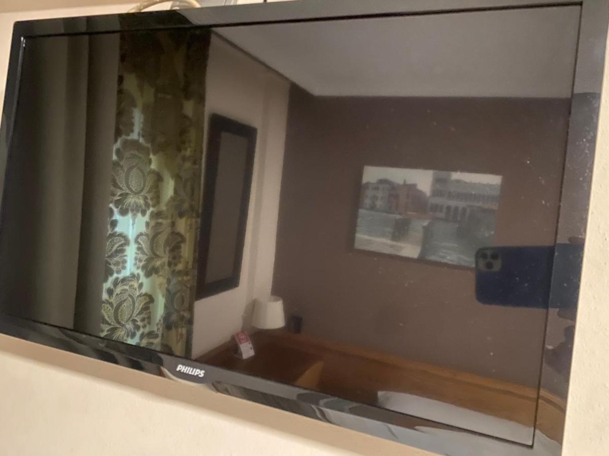 Hostal Galicia Cardedeu Extérieur photo